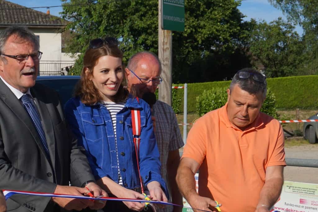 J'ai assisté à l'inauguration de la Halle couverte sur l'esplanade du stade de Peyrilhac, à l'invitation de Monsieur le maire Claude Compain.