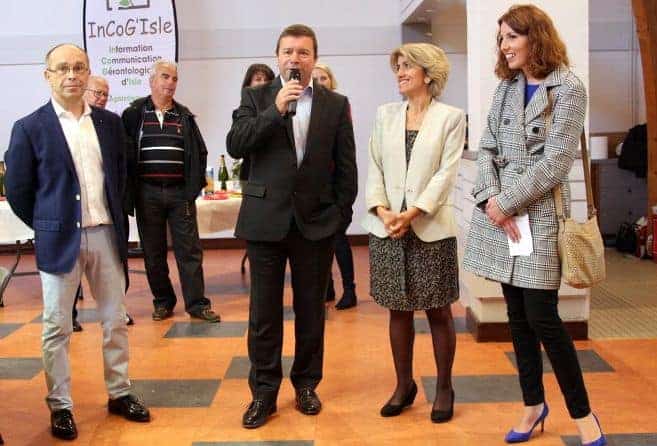 Présente ce matin au 6ème forum sur le maintien à domicile des personnes âgées et handicapées vieillissantes à Isle.