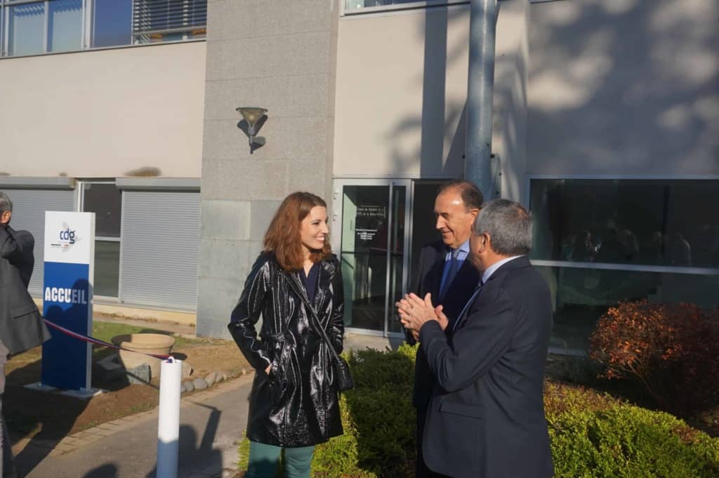 Très heureuse d’être présente, ce matin, à l'inauguration des nouveaux locaux du Centre de Gestion de la Haute-Vienne à Limoges (à CHEOPS), où j'ai débuté ma formation de secrétaire de mairie en 2015.