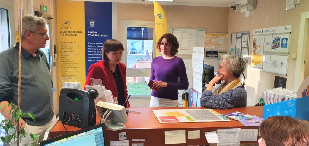 Visite de la Maison de Services au Public d’Arnac-la-Poste et échanges avec Madame le Maire et Mme Gonin, déléguée régionale La Poste​, sur les perspectives de labellisation début 2020 « Maison France Services » (MFS).
