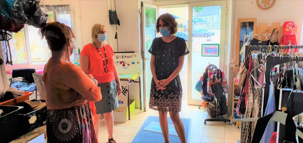J'ai visité la friperie solidaire de l'Association Ax'aide à Laurière.