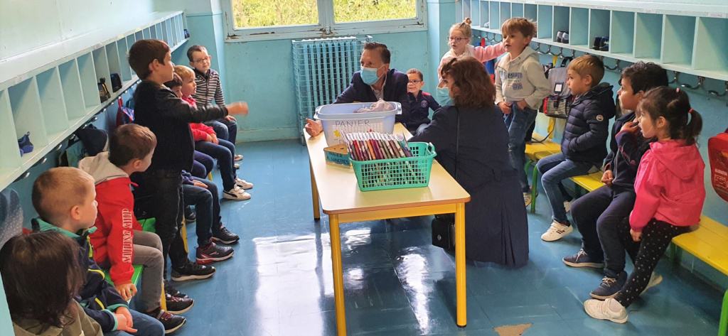 J'ai rencontré les élèves et les équipes pédagogiques et éducatives des écoles de Bellac.
