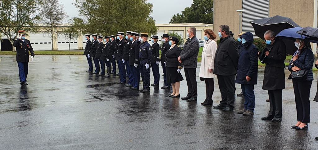 Cérémonie de prise de commandement du capitaine Daniel Roussette à Bellac.