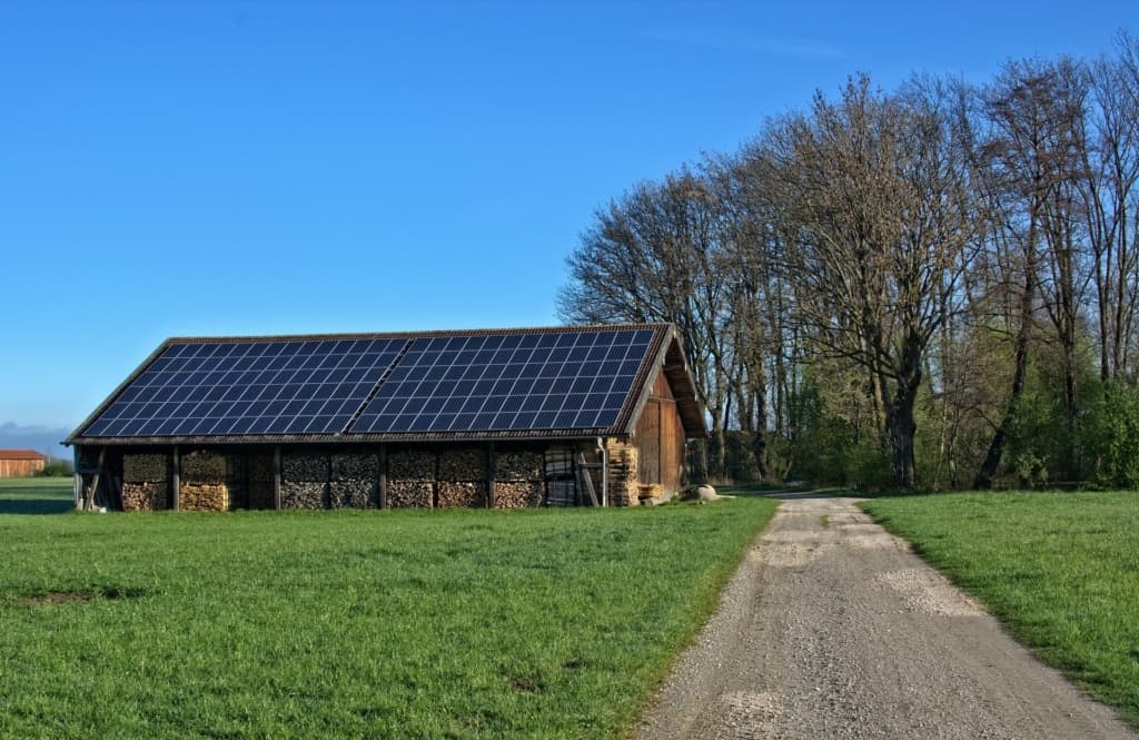 Après avoir échangé avec la start-up limougeaude El Smartgrid, j'ai interrogé Mme la ministre de la transition écologique et solidaire sur la question de la souscription d'une assurance par les entreprises du secteur photovoltaïque.