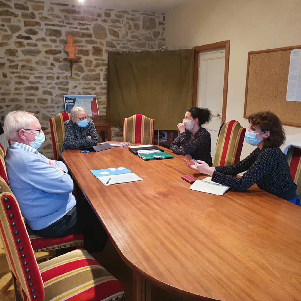 Rencontre avec Monsieur le Maire, Alain Pailler, et ses adjointes Mesdames Jocelyne Labrousse et Corinne Augrit.