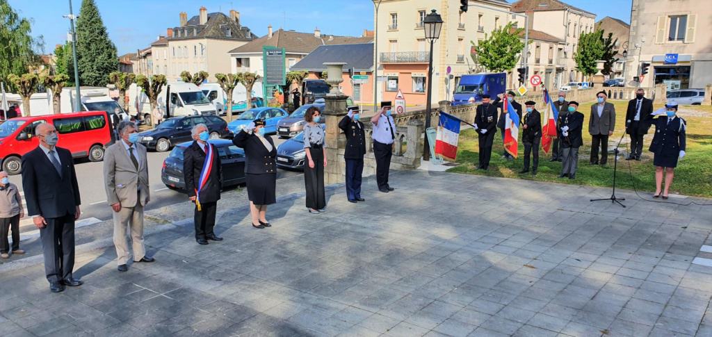 Cérémonie du 76ème anniversaire de la Victoire du 8 mai 1945 : hommage aux combattants de la libération et aux victimes de la guerre.